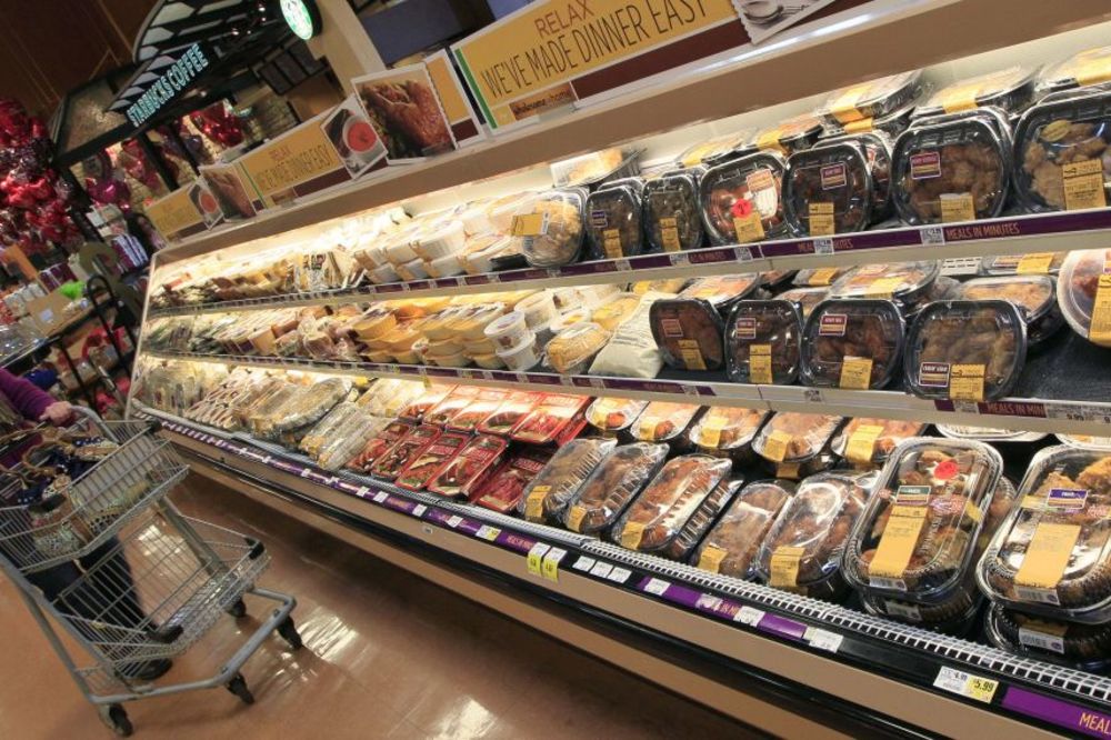 Gde živiš, toliko i trošiš: Na šta svetske nacije daju najviše novca? (FOTO)