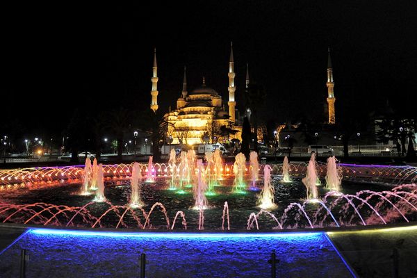 Trojica ruskih državljana uhapšena zbog terorističkog napada u Istanbulu (FOTO)