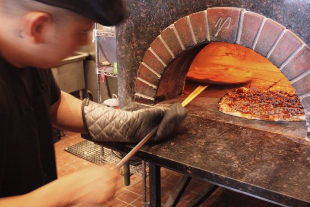 Ne pljačkajte piceriju ako ste tinejdžer u Švedskoj ili ćete osetiti gnev vlasnika! (FOTO)