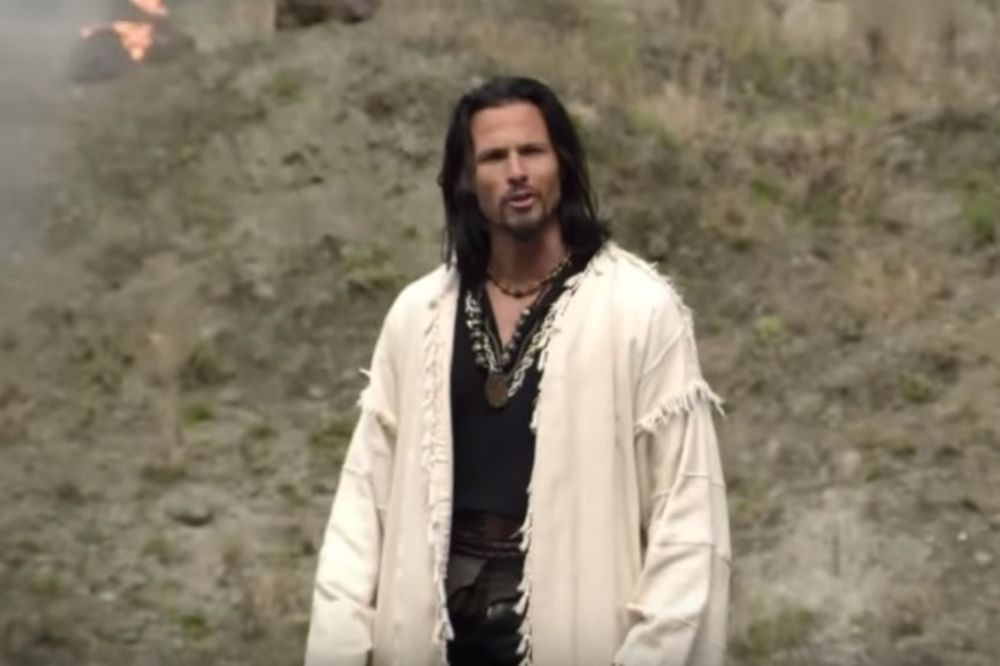 Moćni rendžer ubio svog cimera zbog devojke (FOTO)