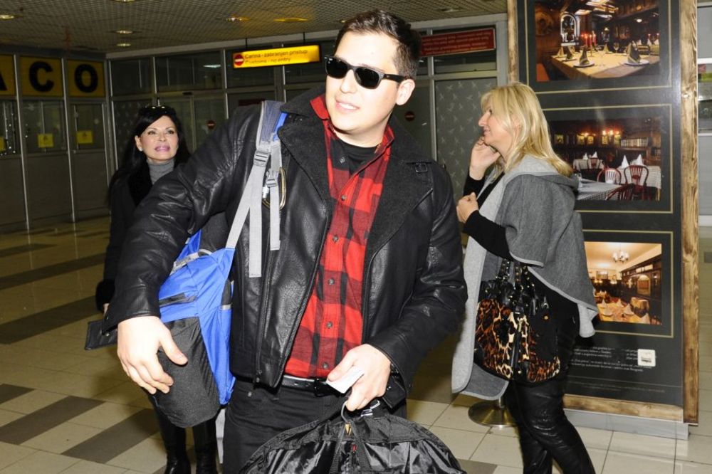 Devin je preko Fejsbuka saznao da mu je Miroslav Ilić otac! (FOTO)