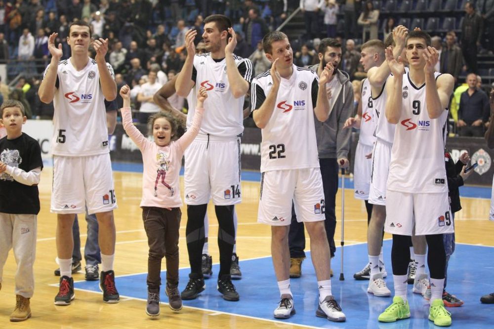 Partizan se osvetio Krki u gostima: Crno-beli dolaskom Džikića počeli da dobijaju neizvesne završnice! (VIDEO)
