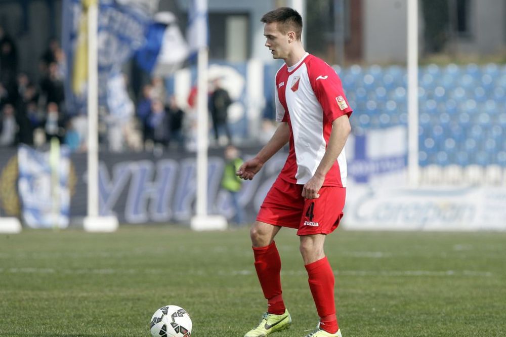 Nadali su se večiti da će dovesti Ivanića, ali Vošin vezista putuje u Beč za 1,5 miliona evra!