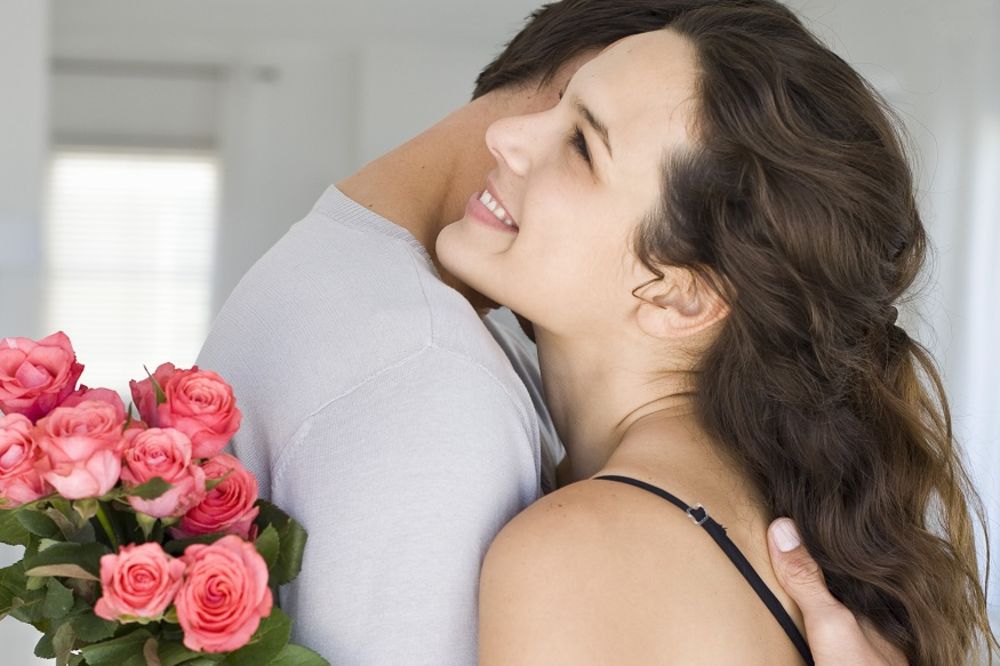 Kako da naterate nekog da se zaljubi u vas (GIF)