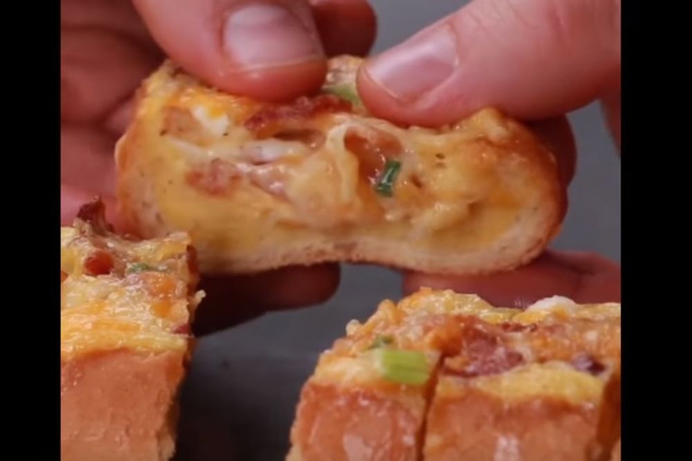 Najukusniji brodić od hleba koji možete pojesti za doručak (RECEPT) (GIF) (VIDEO)