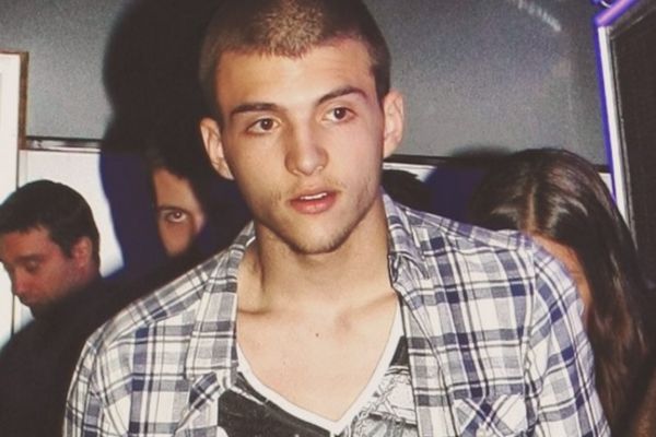 Slika govori više od 1.000 reči: Ovako Veljko tuguje za Mašom (FOTO)