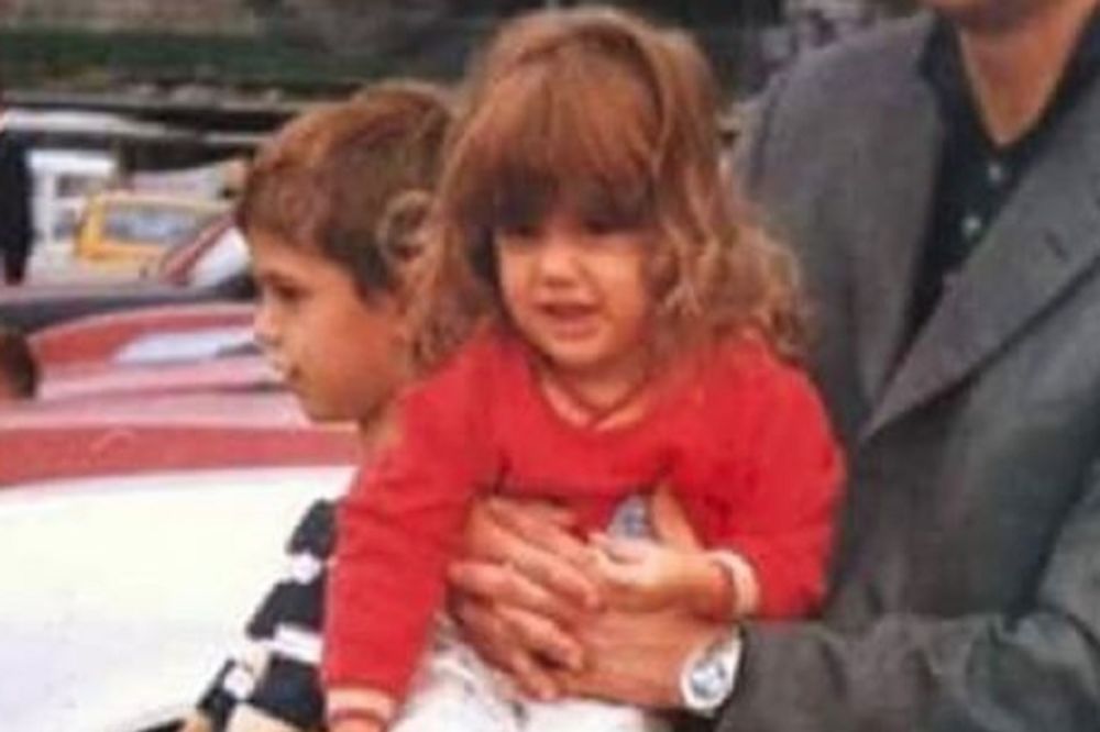 Ova slatka devojčica nedavno je slomila srce popularnom tinejdžeru (FOTO)