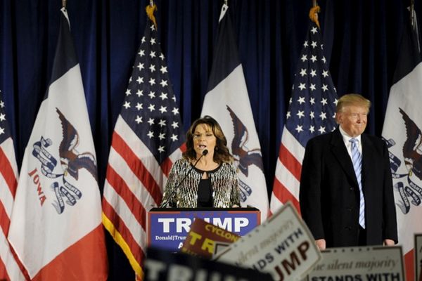 S njenom podrškom Tramp možda i postane predsednik Amerike! (FOTO) (GIF)