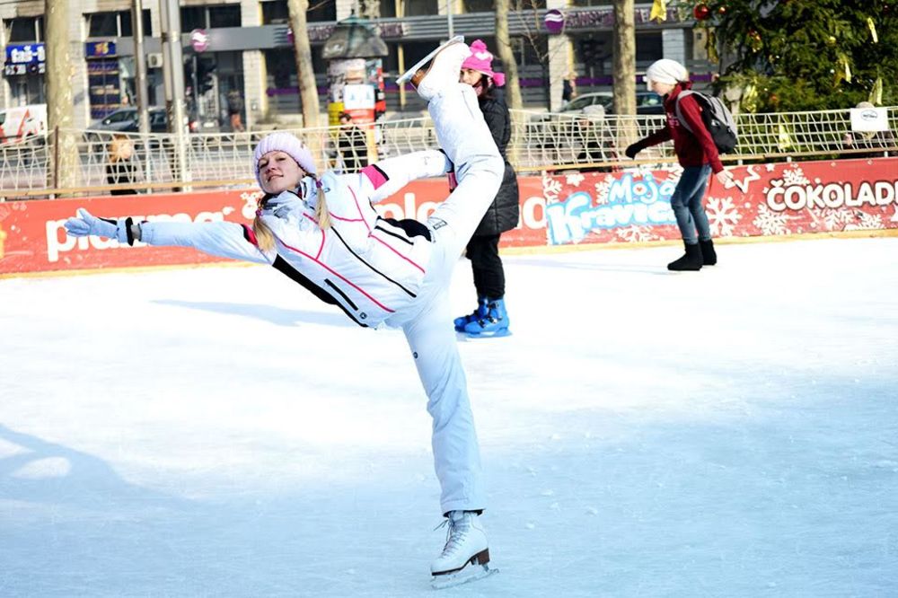 Ledena balerina u Beogradu: Ko je misteriozna Ruskinja koja pleše na ledu?