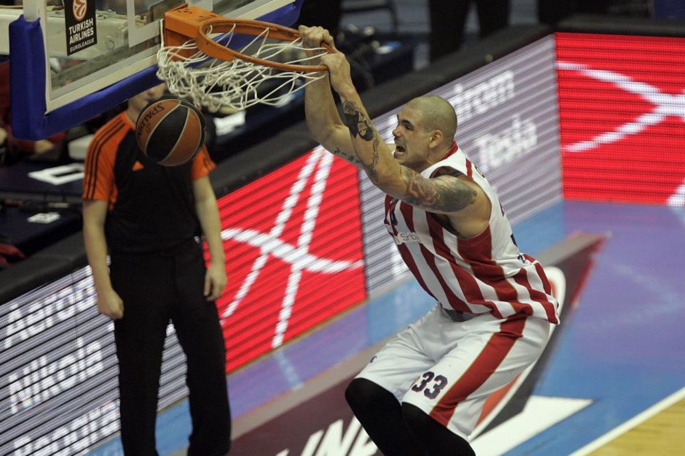 Svi hoće da beže iz Srbije, a Zvezdin centar ima neverovatan plan za penziju!