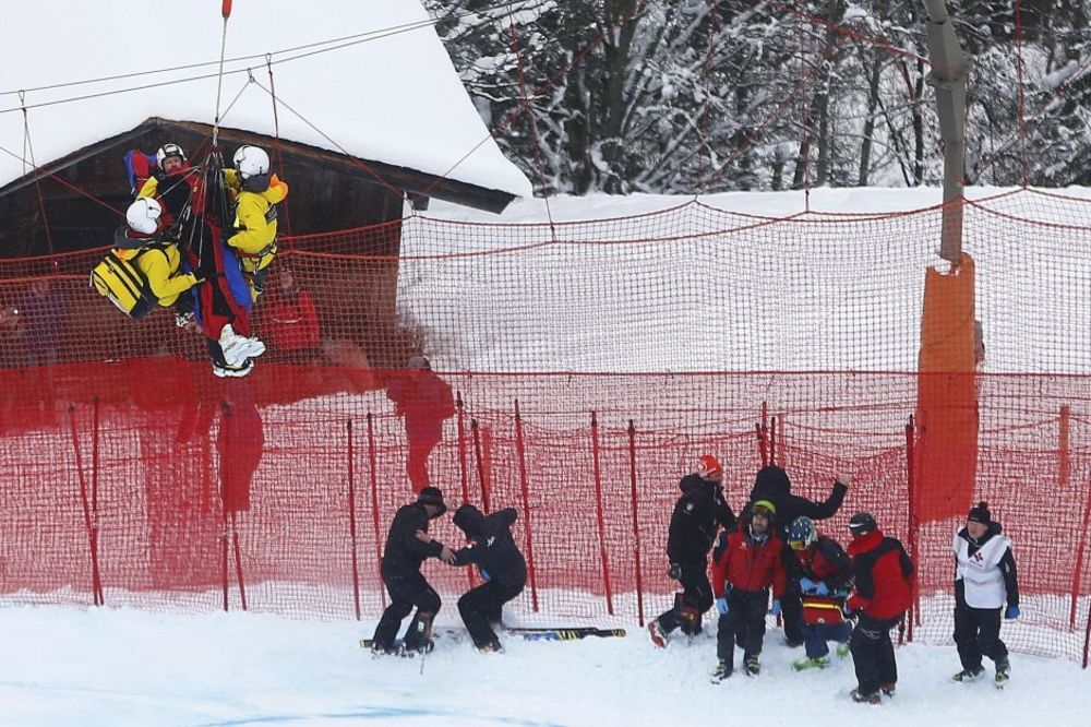 Kicbil opravdao svoju reputaciju: Stravičan pad austrijskog skijaša! (VIDEO)