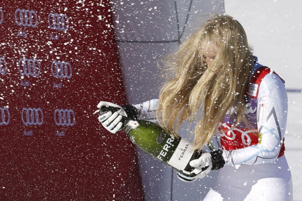 Novi rekordi padaju pod nogama Lindzi Von! (VIDEO)