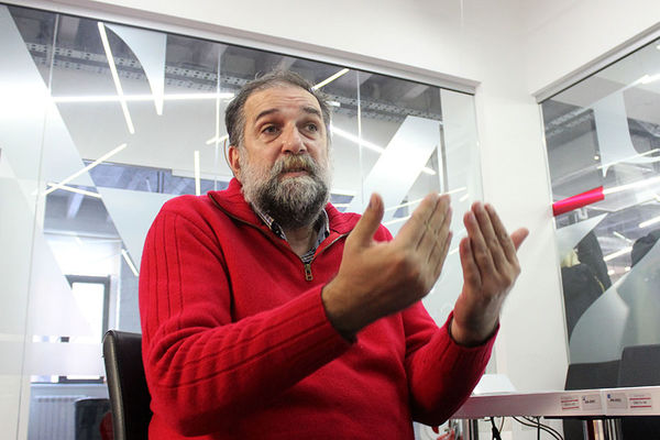 Vukašin Obradović: Plašim se da je Vučićeva vlast brutalnija od Miloševićeve! (FOTO) (VIDEO)