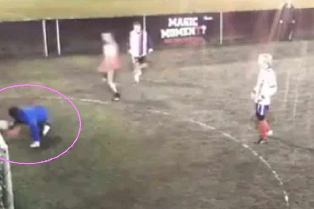 Gde ćeš većeg baksuza: Ono kada na malom fudbalu nikako nije tvoj dan! (VIDEO)