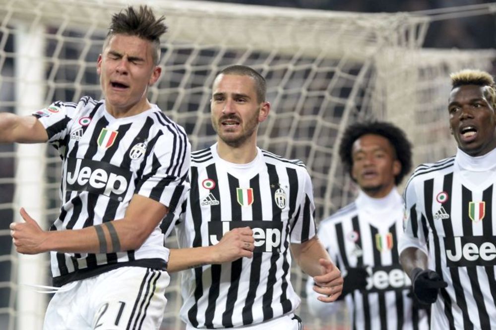 Juventus ne staje, Karpi sa igračem manje u 92. šokirao Inter, Napoli nastavlja da gazi ka tituli! (VIDEO)