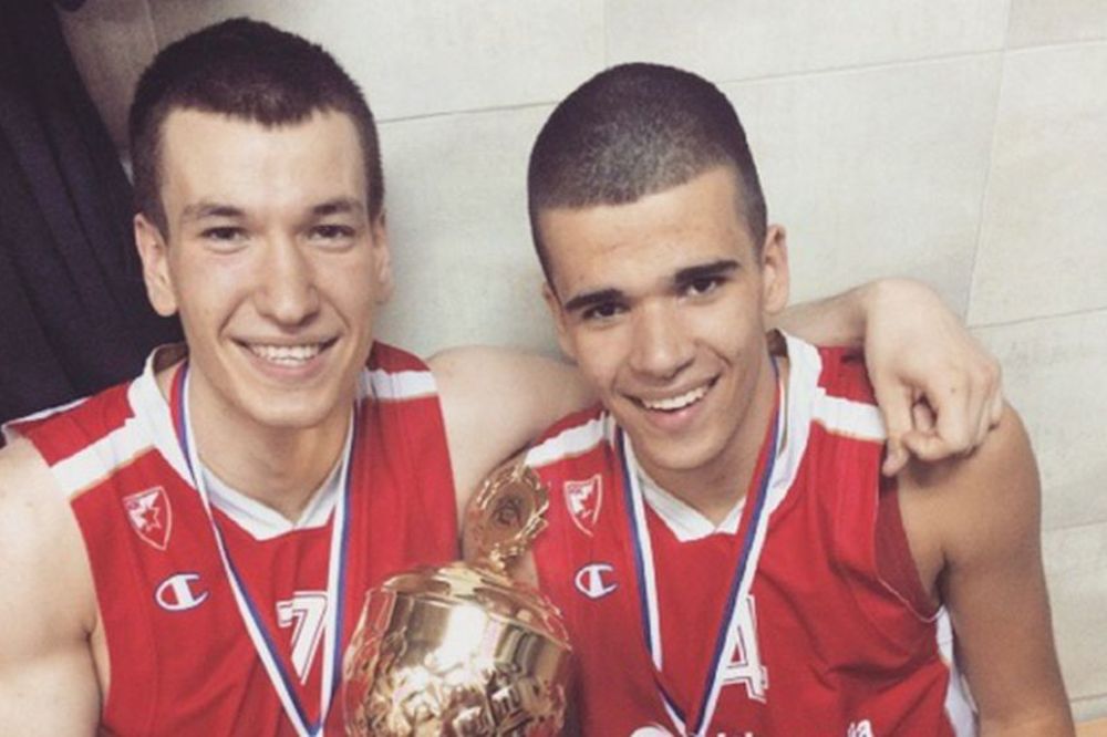 Zvezda potpisala profi ugovor s jednim od najtalentovanijih evropskih bekova! (VIDEO)