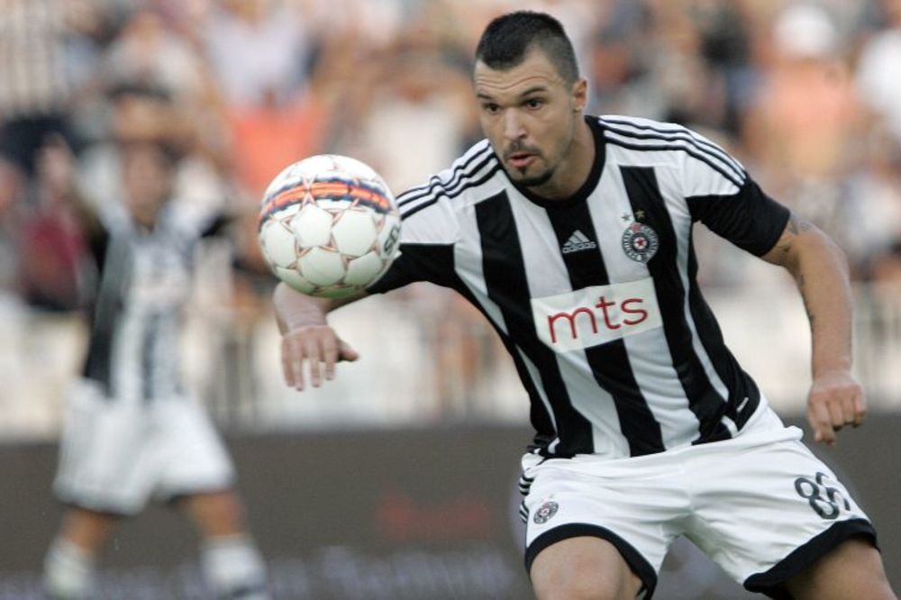 Božinov je naredio novi domaći zadatak strancima u Partizanu koji će oduševiti Grobare! (FOTO)