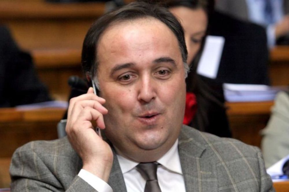 Zbunjeni Babić: Mi u poslaničkoj grupi Demokratske stranke... (VIDEO)