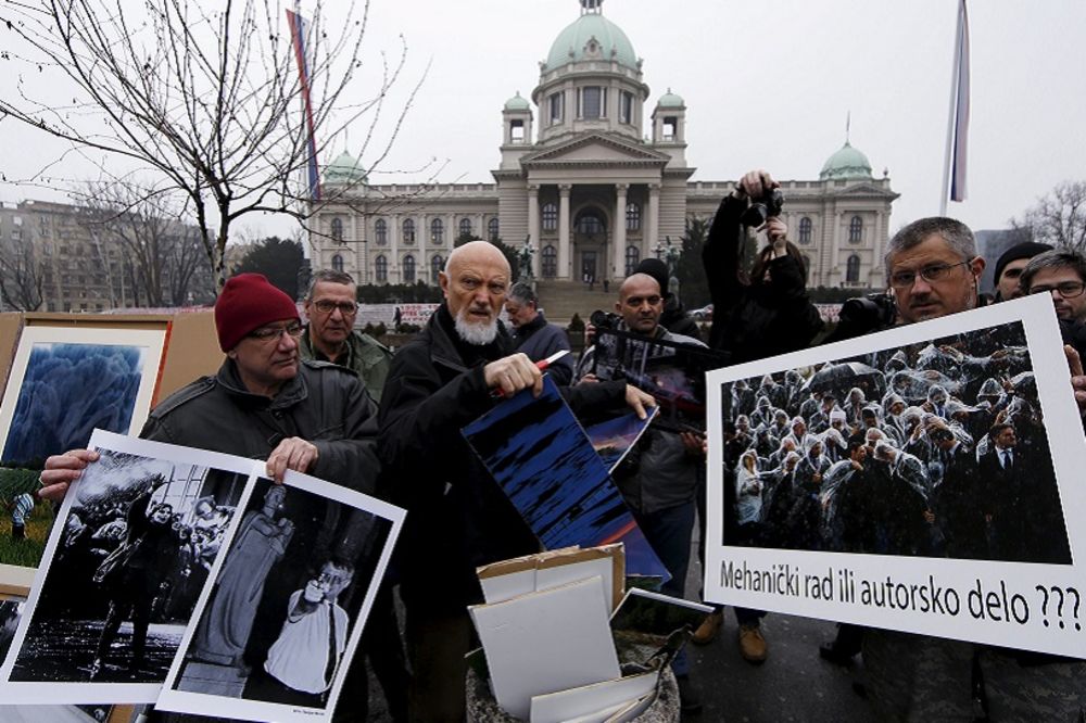 Fotografi su pobedili vlast: Fotografija ostaje zaštićeno autorsko delo! (FOTO)