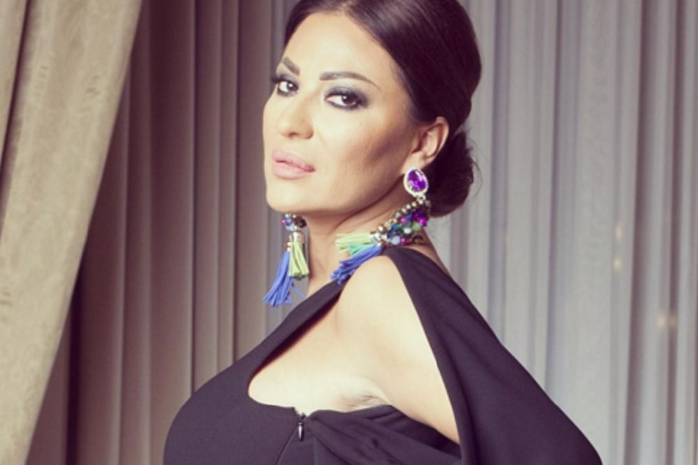 Konačno prebolela Arkana? Ceca stala na ludi kamen? (FOTO)