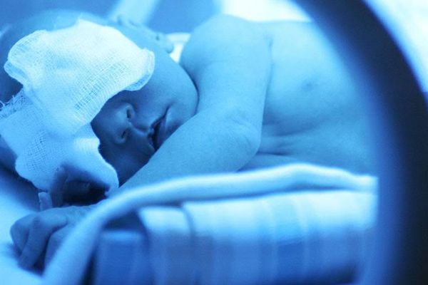 U Doboju brat sestri napravio dete, bebu ubile baba i majka!