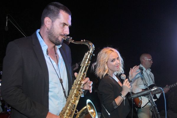 Muzičar čiji status komentariše cela Srbija razjasnio da li odlazi iz Srbije! (FOTO)