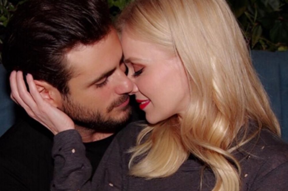 Fejk brak: Evo kako je Rozgin dečko odgovorio na glasine da su oboje gej! (FOTO) (VIDEO)