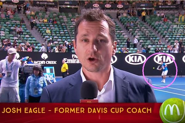 Opet pravi šou: Đoković gađao lopticom novinara! Dva puta! (VIDEO)