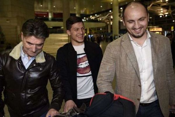 Luku Jovića dočekali kao svetsku zvezdu u Lisabonu, Benfika ga ne da ispod 45 miliona! (VIDEO)