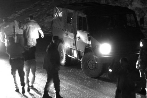 Udarili na srpsku svetinju: Islamisti s oružjem uhapšeni ispred Visokih Dečana!