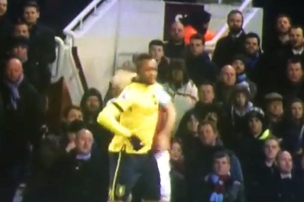 Ovakvo uličarsko ponašanje zaslužuje i goru kaznu od crvenog kartona! (VIDEO)