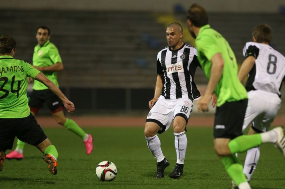 Bez ikakvih šansi za pogodak: Crno-beli remizirali sa ruskim premijerligašem! (FOTO)