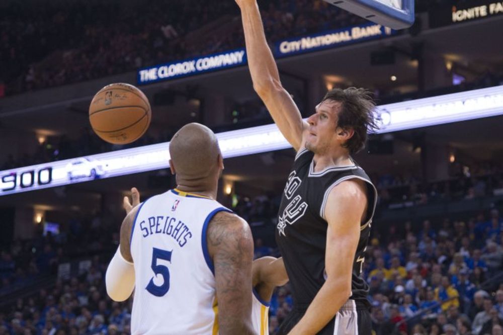 Porodica konačno došla da gleda Bobija, a on nije igrao! (FOTO)