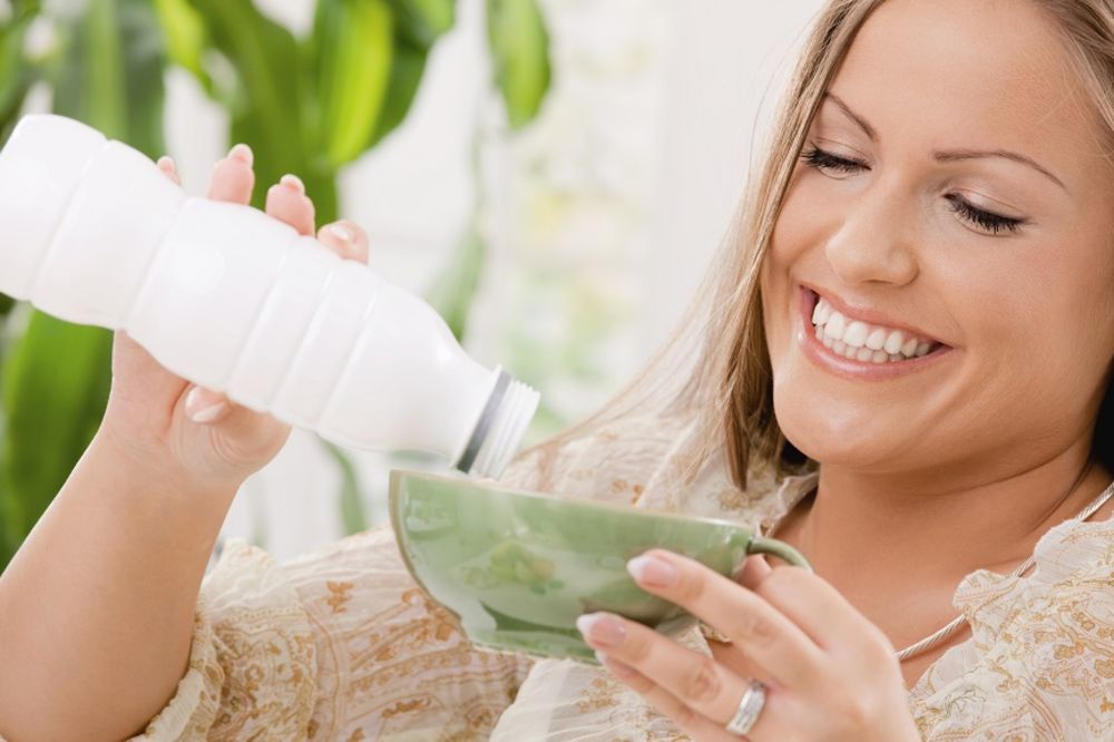 Istina o jogurtu: Da li je koristan ili poguban za vašu dijetu? (FOTO) (GIF)