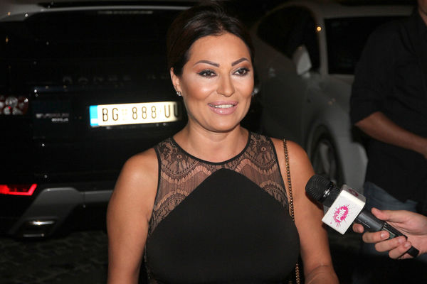 Napokon progovorila: Evo šta je Ceca rekla o vezama sa srpkim političarima!