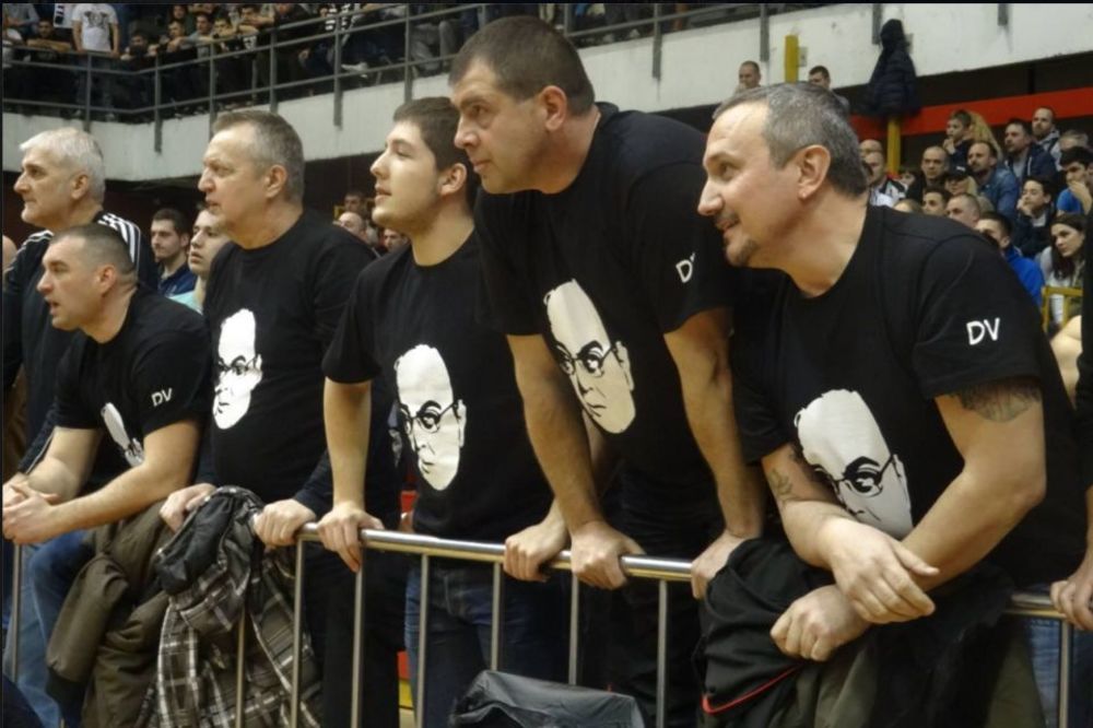 Duško Vujošević u parteru Pionira na utakmici Partizana i Zadra! (FOTO)