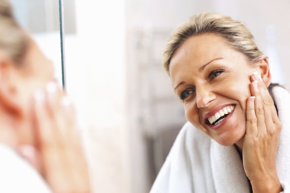 Pričate sami sa sobom? Ne paničite niste ludi, evo zašto vam se to dešava (GIF)