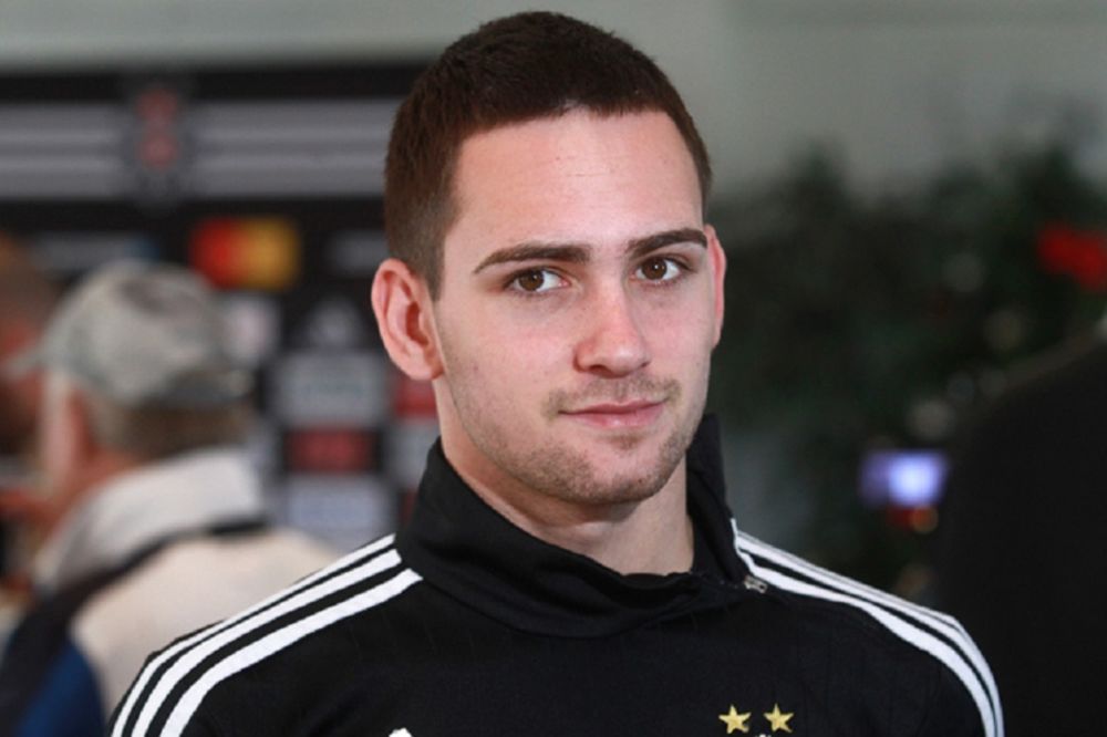 Opleli po Partizanu i FSS zbog Živkovića: Čuvate svoje fotelje, dok huligani tuku igrače po svlačionicama!