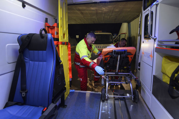 Brutalno pretučena radnica: Krvnički me udarao, a kad sam pala, krenuo je na mene stolicom!