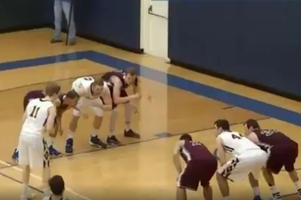 Namerno promašio bacanje, a zatim asistirao saigraču za trojku vrednu trijumfa! (VIDEO)