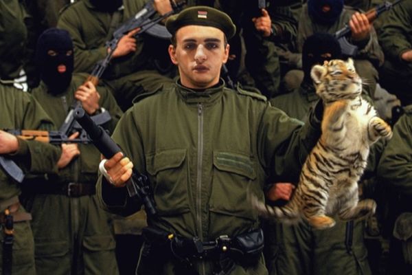 Veljko kao komandant Arkan! Sanjam veliku Srbiju, zbacićemo kletvu s Kosova!