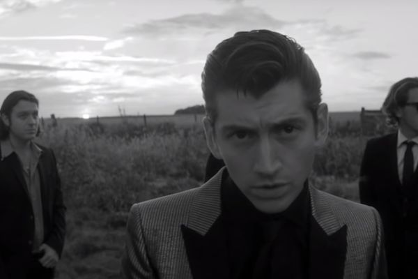 Ako volite Arctic monkeys, ne propustite ovo! (FOTO)