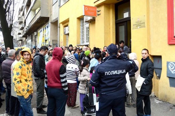 Umesto hrane korisnicima Narodne kuhinje dele 168 dinara!