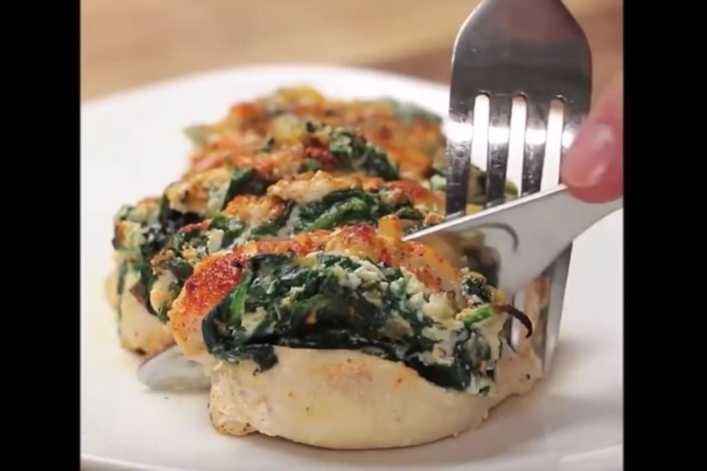 Ljubav na prvi zalogaj: Savršena piletina sa spanaćem! (RECEPT) (GIF) (VIDEO)