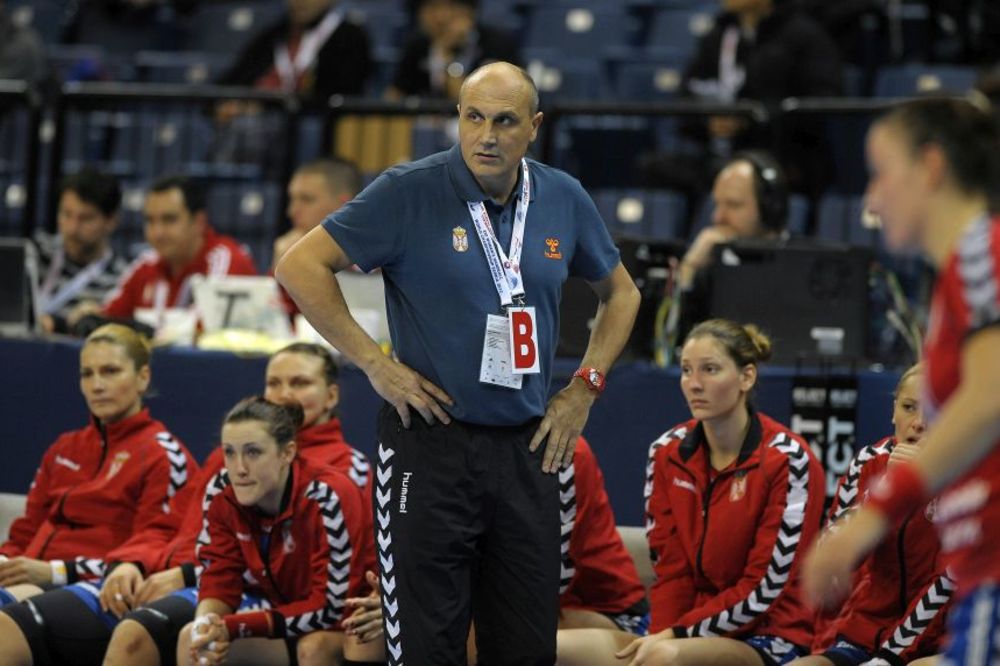 Dobro su se setili: Smenjen selektor rukometašica!