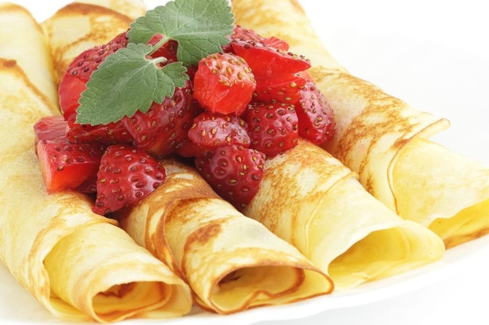 Smazaćete ih do poslednje: Stare dobre palačinke za tren oka! (RECEPT) (GIF) (VIDEO)