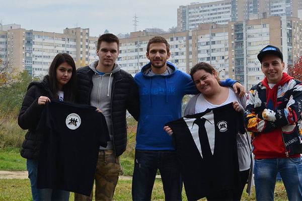 Dosta mržnje! Bravo carevi! Ova divna ideja opet je ujedinila mlade Srbe, Hrvate i Bosance!