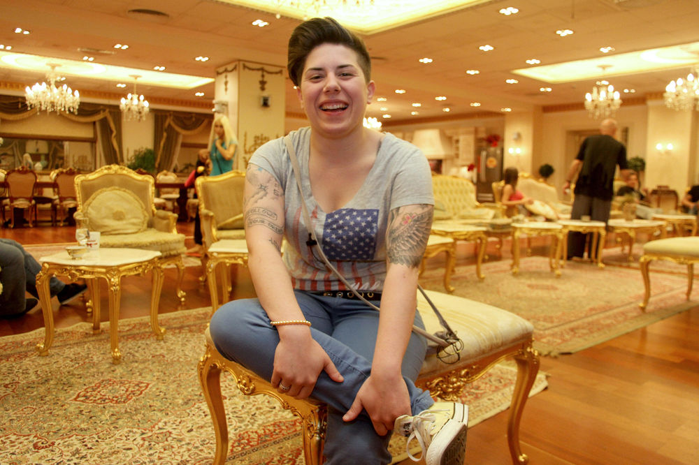 Divljala u izolaciji! Matora nasrnula na Ružicu pa slomila ruku! (FOTO) (VIDEO)