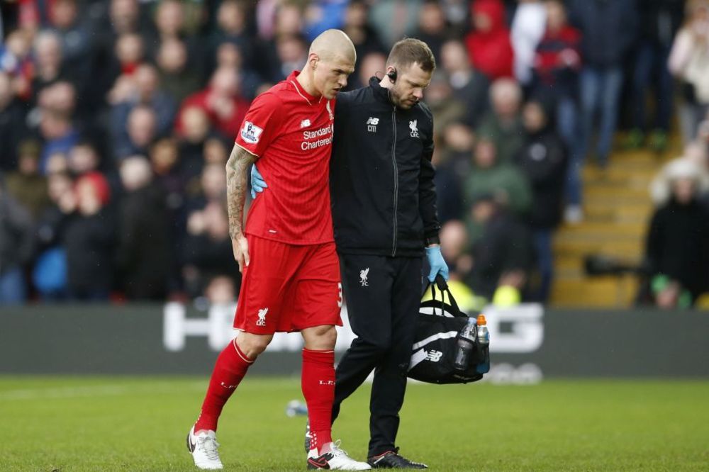 Gde je zaštitni znak? Navijačima Liverpula šokirani novim izdanjem svog ljubimca! (FOTO)
