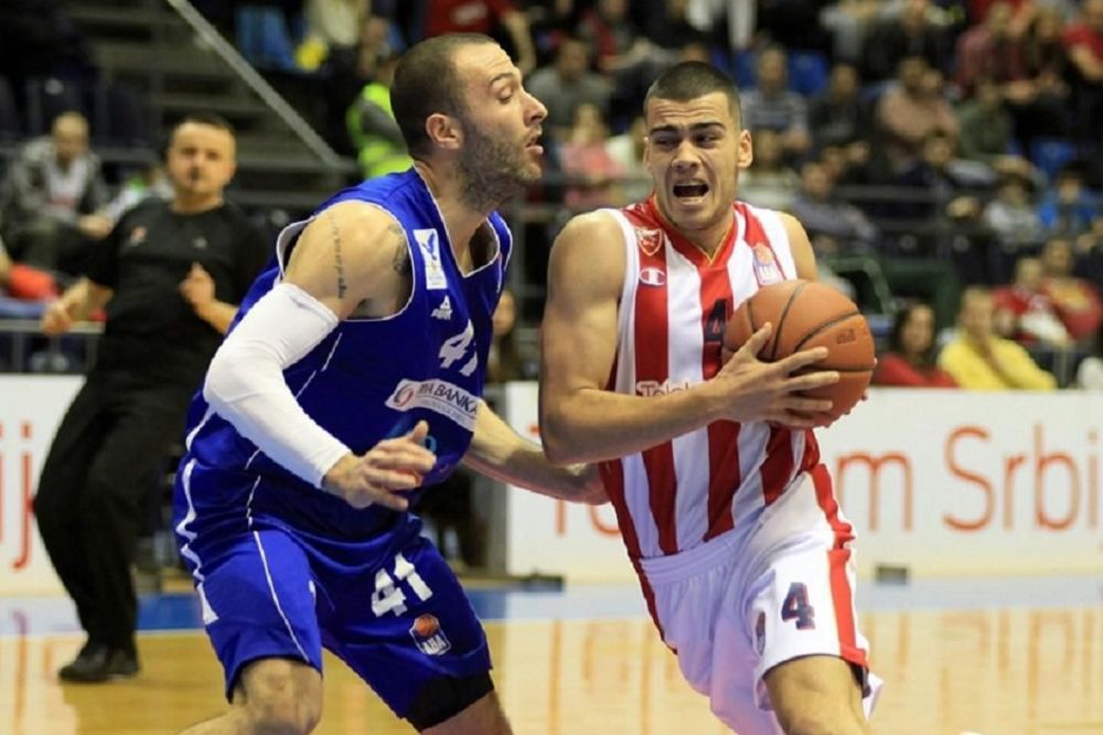 Užas u Pioniru: Rebić krvav napustio teren! (VIDEO)